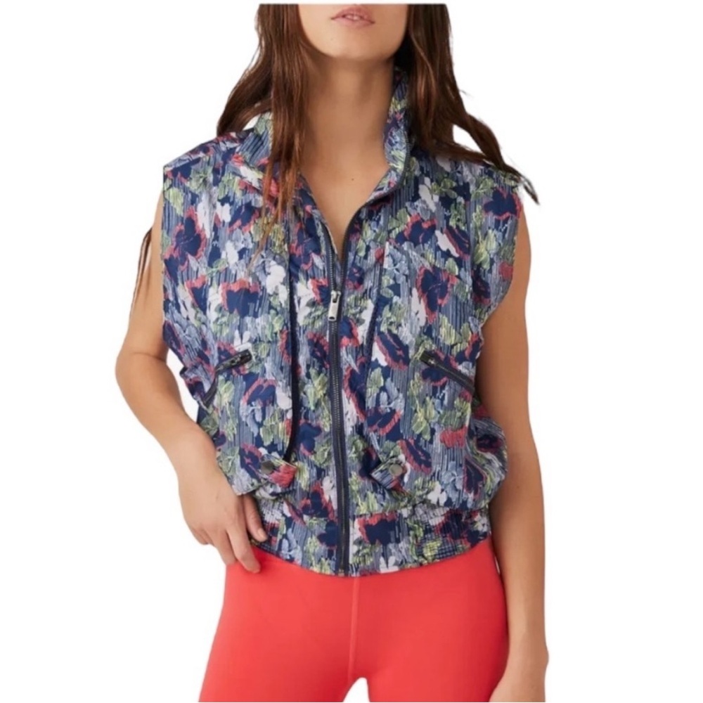 NWT Free People Movement Off The Grid Printed Vest wHood Oversized Size Small